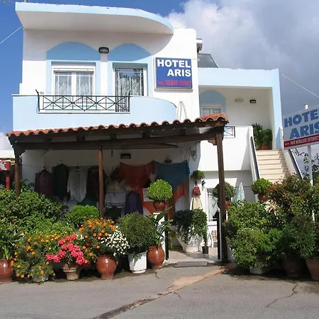 Aris Maison d'hôtes *